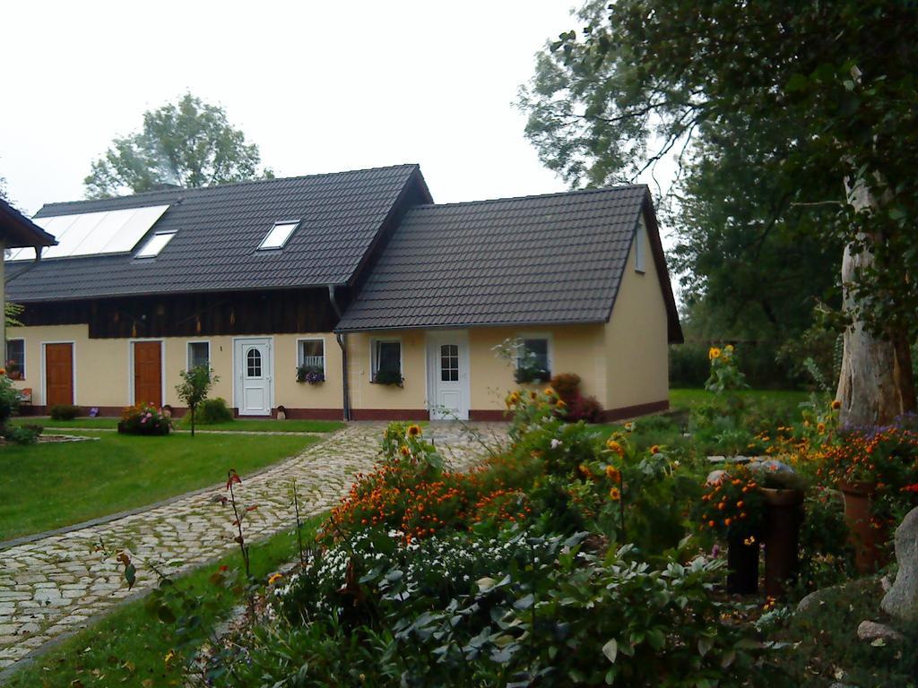 Ferienwohnung Am Storchennest Schmogrow Exterior foto